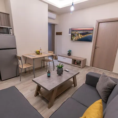 Aurora 1 Apartment *