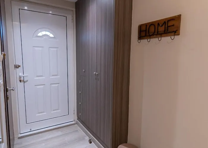 Apartment Aurora 1 *